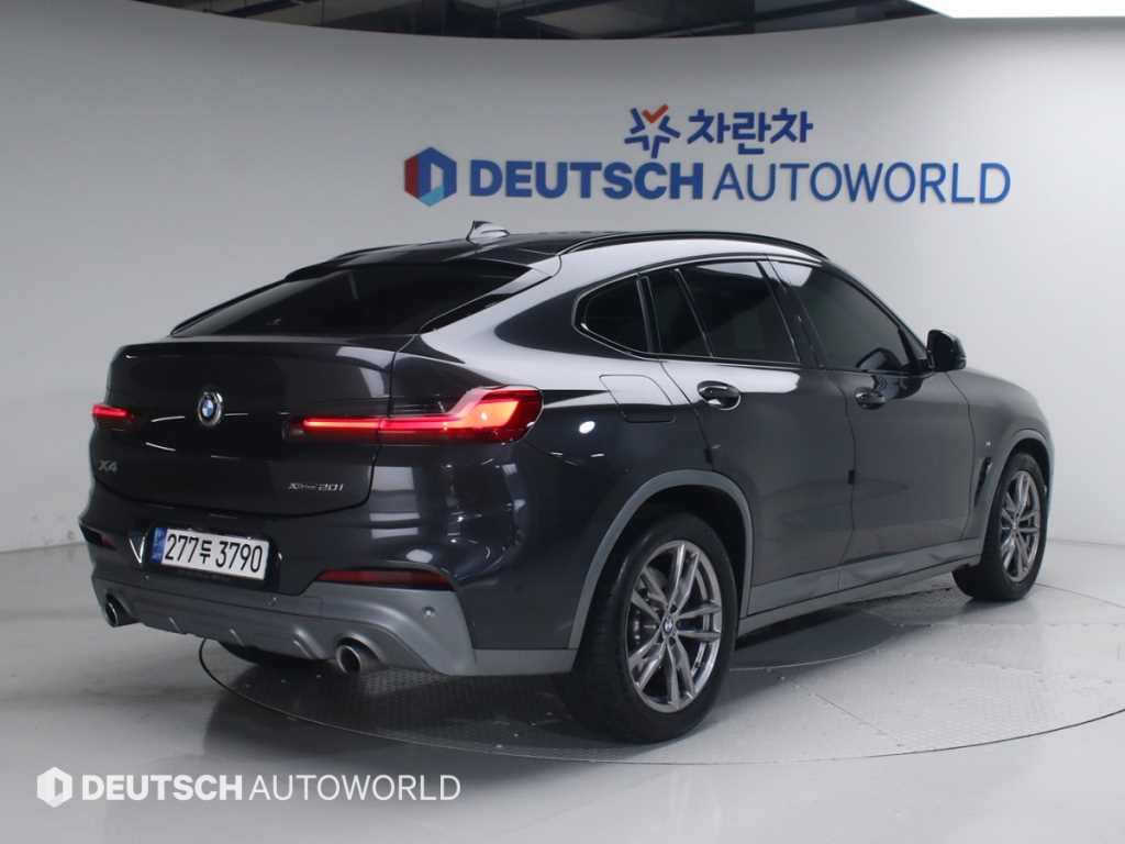 BMW X4 - Vista 2