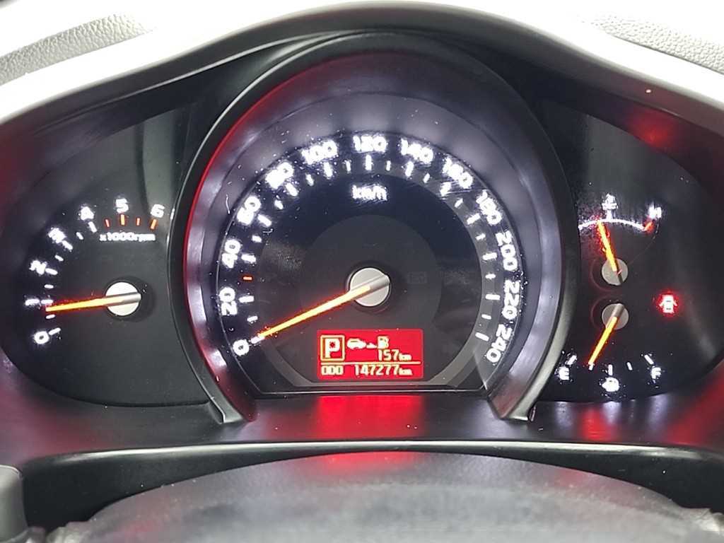 KIA Sportage - Vista 6