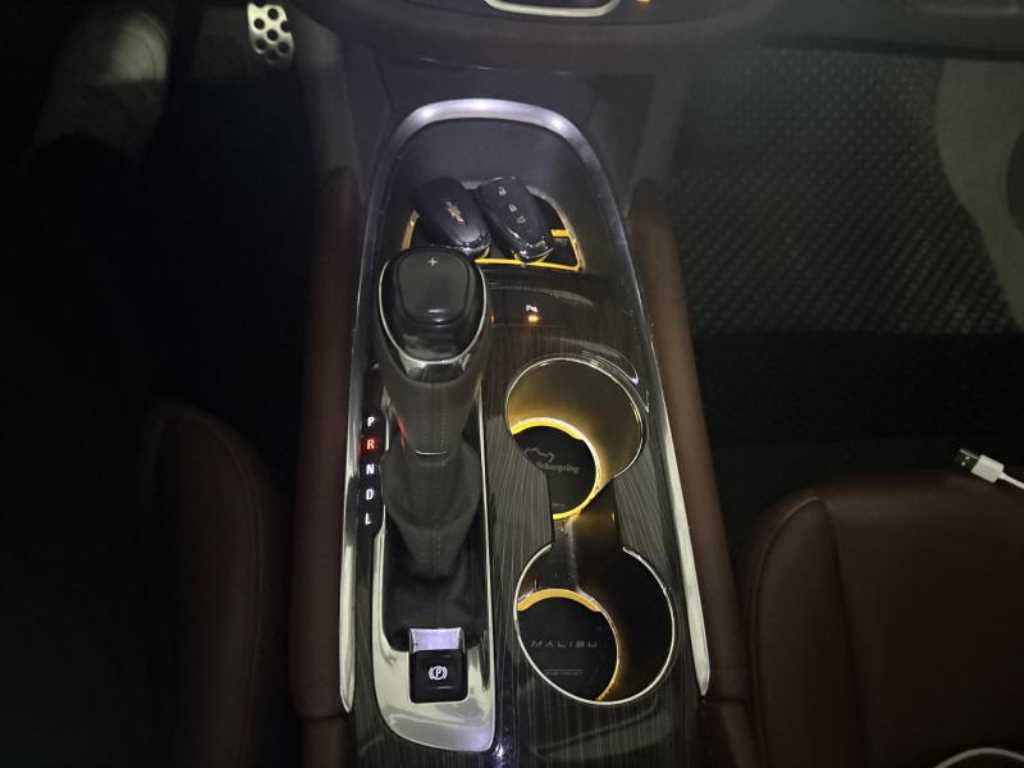 Chevrolet Malibu 2017 Blanco - Importación desde Corea - HF Imports Iquique - Foto 14