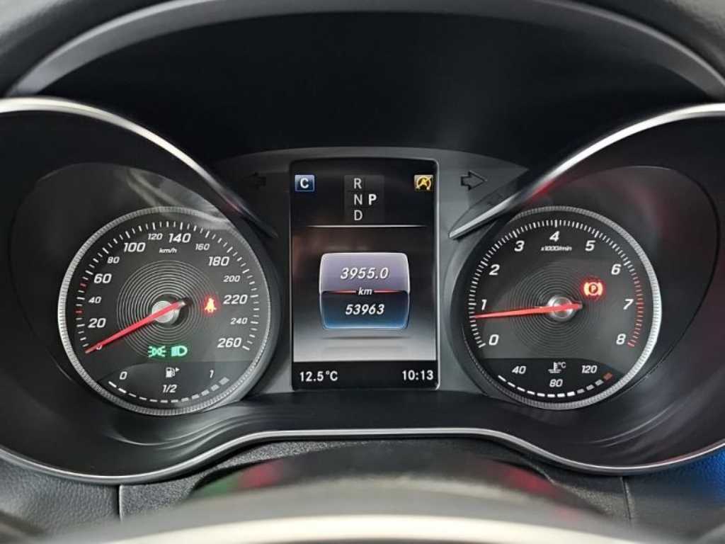 Mercedes Benz C Class - Vista 7