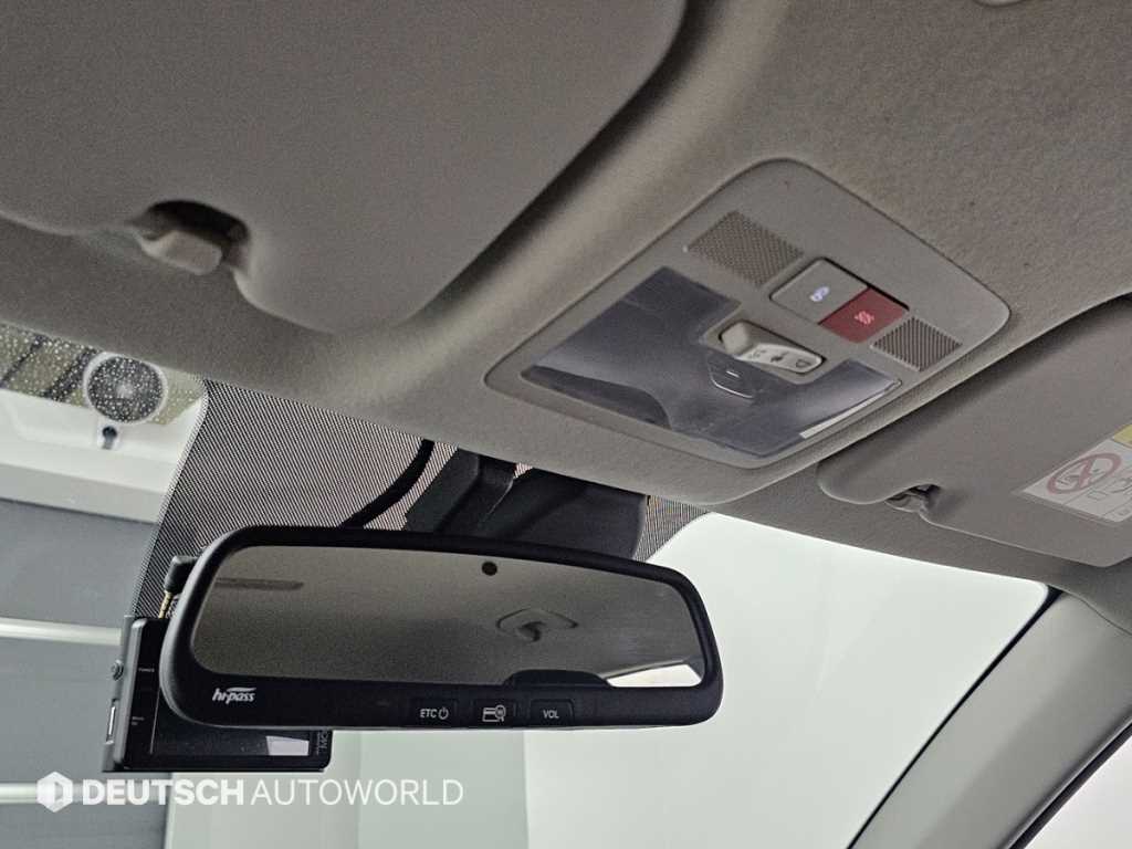 HYUNDAI Venue 2022 Blanco - Importación desde Corea - HF Imports Iquique - Foto 18