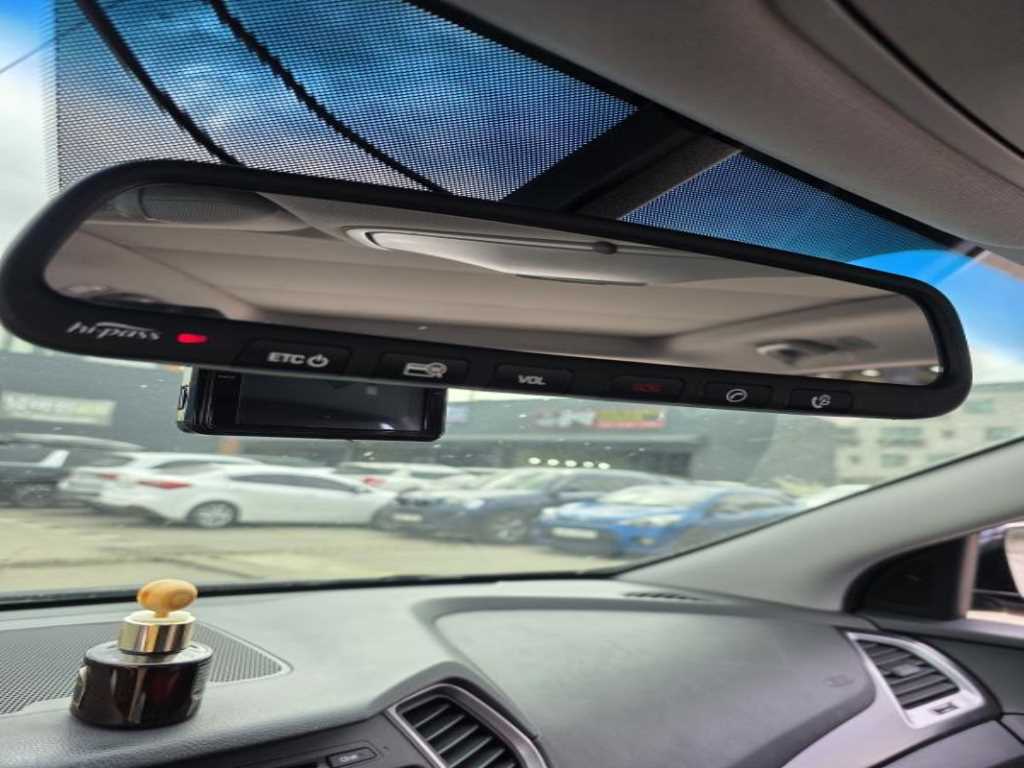 HYUNDAI Santa Fe - Vista 7