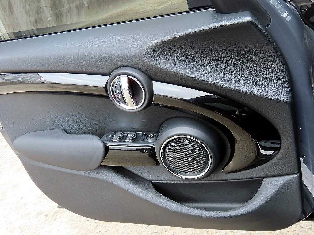 Mini Cooper - Vista 12