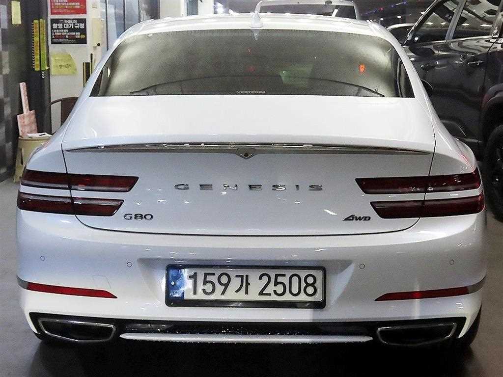 Genesis G80 - Vista 5