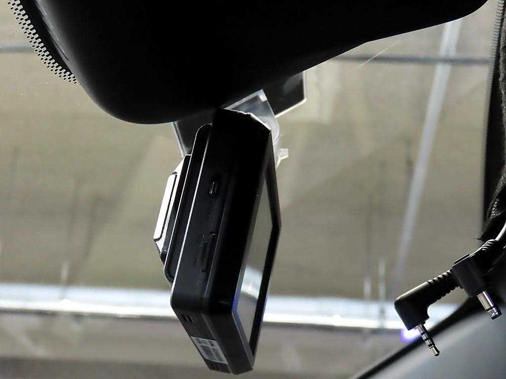 Chevrolet Trail Blazer 2021 Blanco - Importación desde Corea - HF Imports Iquique - Foto 14