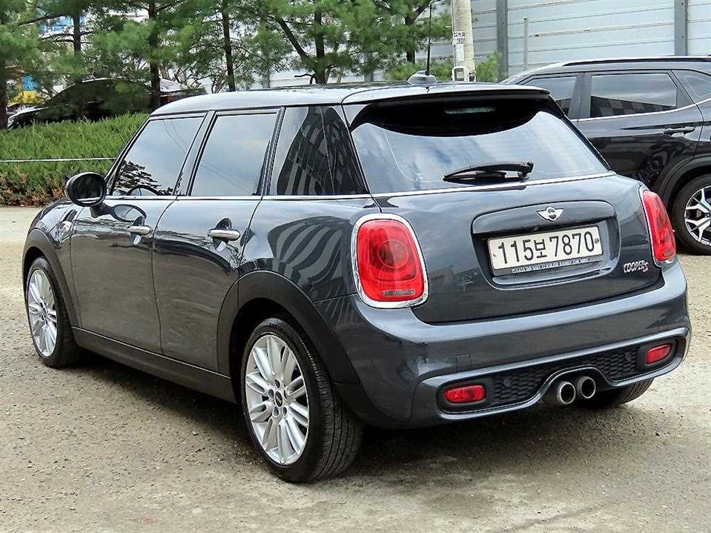 Mini Cooper - Vista 3