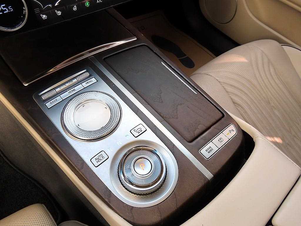 Genesis G80 - Vista 11