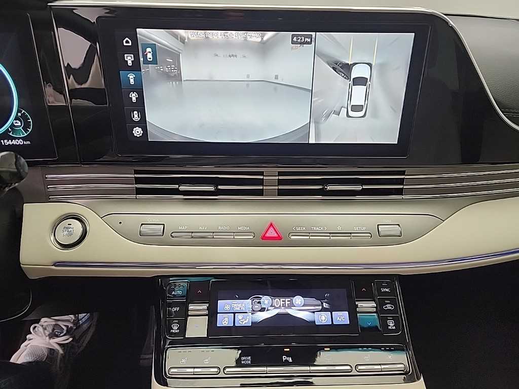 HYUNDAI Grandeur - Vista 10