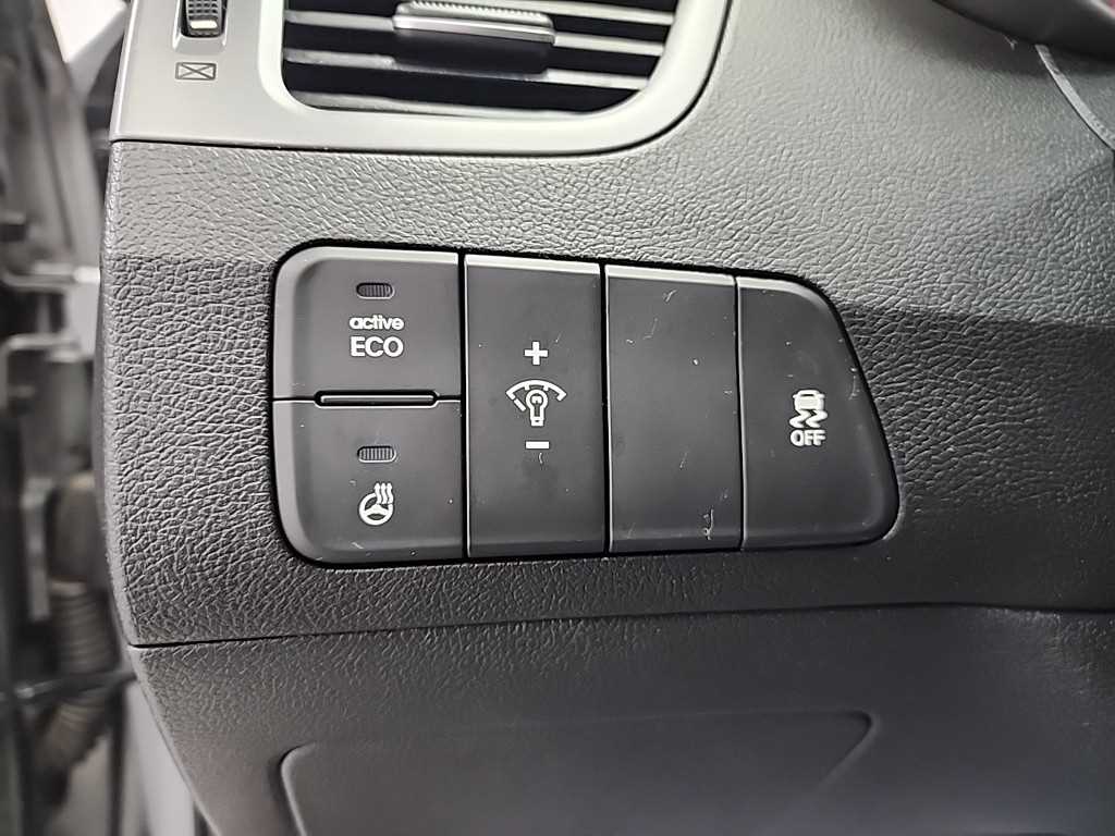 HYUNDAI Avante 2014 Gris - Importación desde Corea - HF Imports Iquique - Foto 17