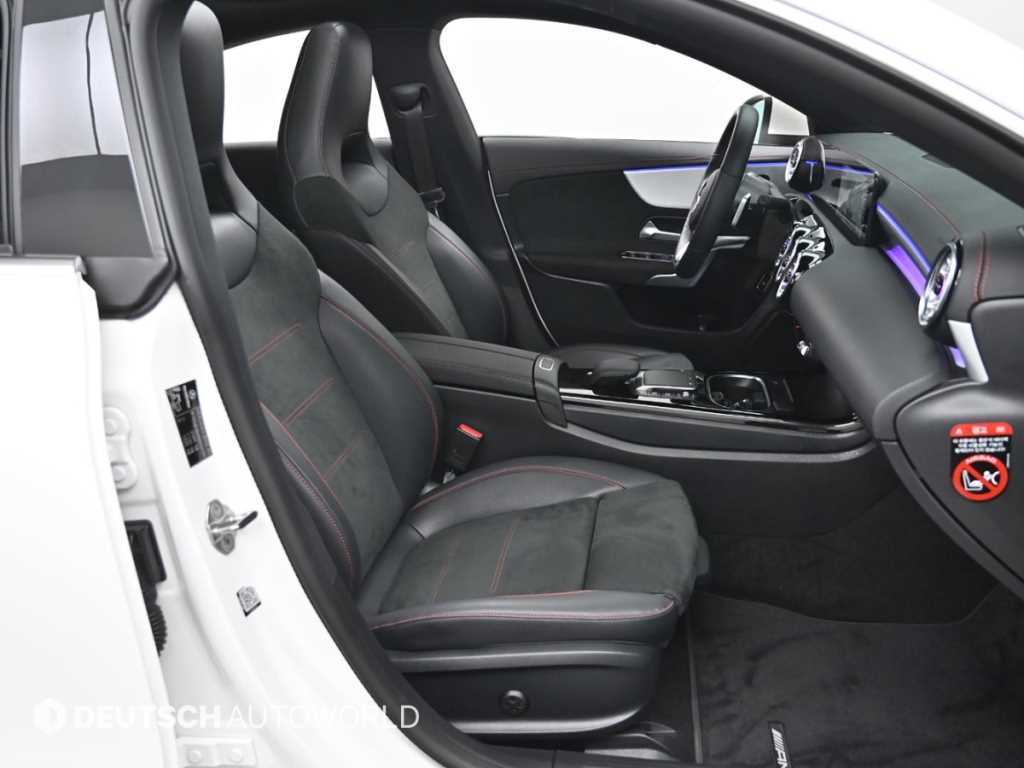 Mercedes Benz CLA Class - Vista 10