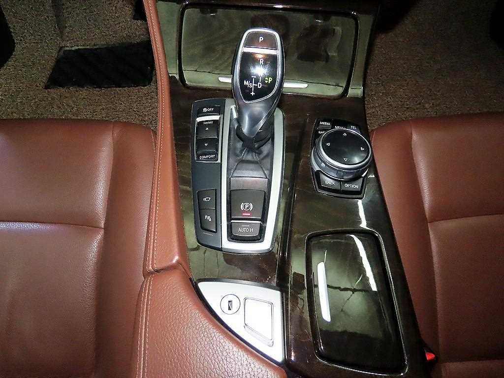 BMW 5 Series - Vista 12