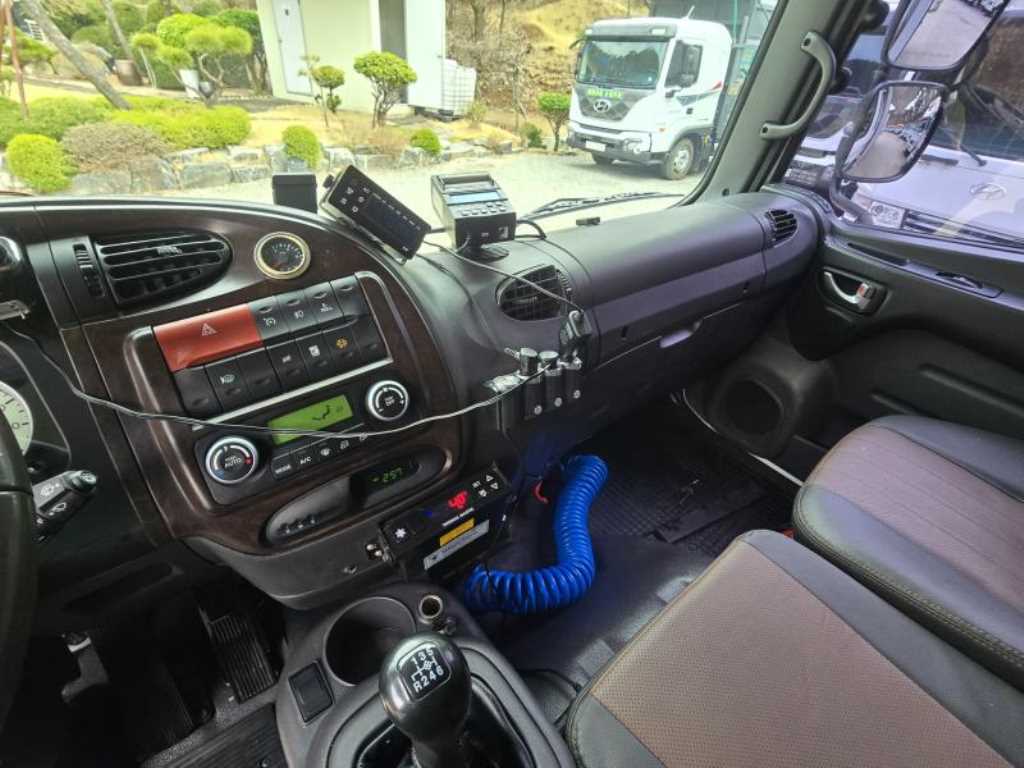 medium and large cargo truck 2017 Blanco - Importación desde Corea - HF Imports Iquique - Foto 15