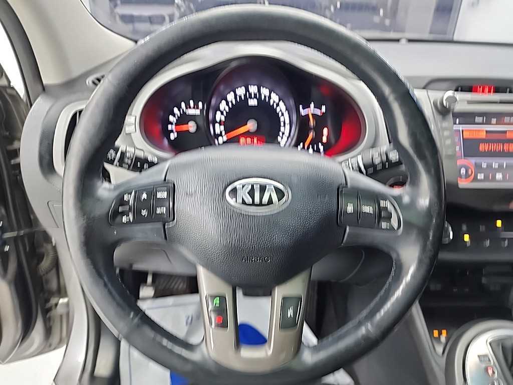 KIA Sportage - Vista 9