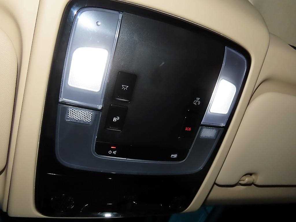 HYUNDAI Staria 2022 Gris - Importación desde Corea - HF Imports Iquique - Foto 16