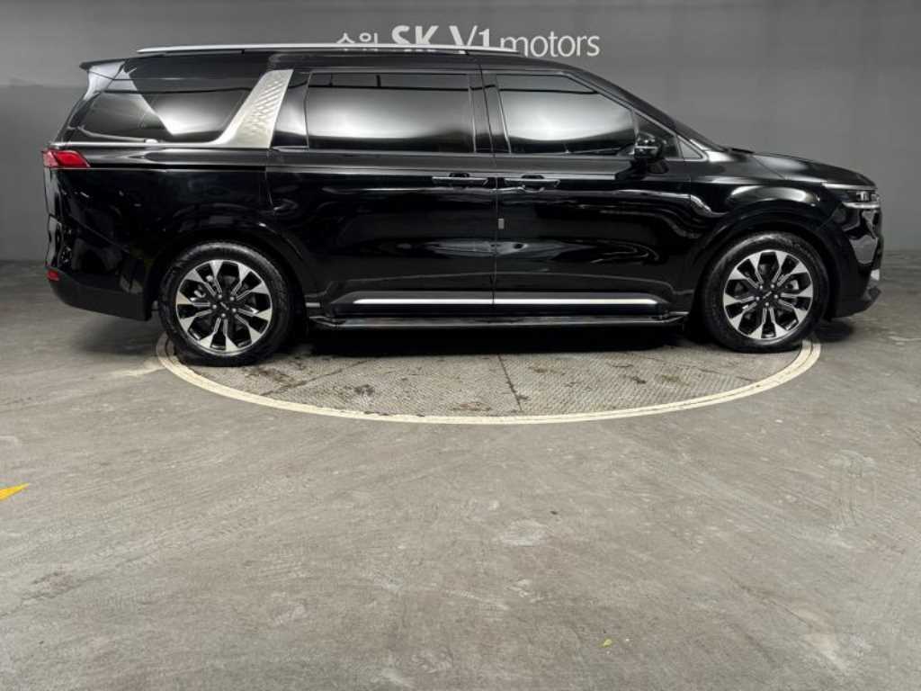 KIA Carnival - Vista 3