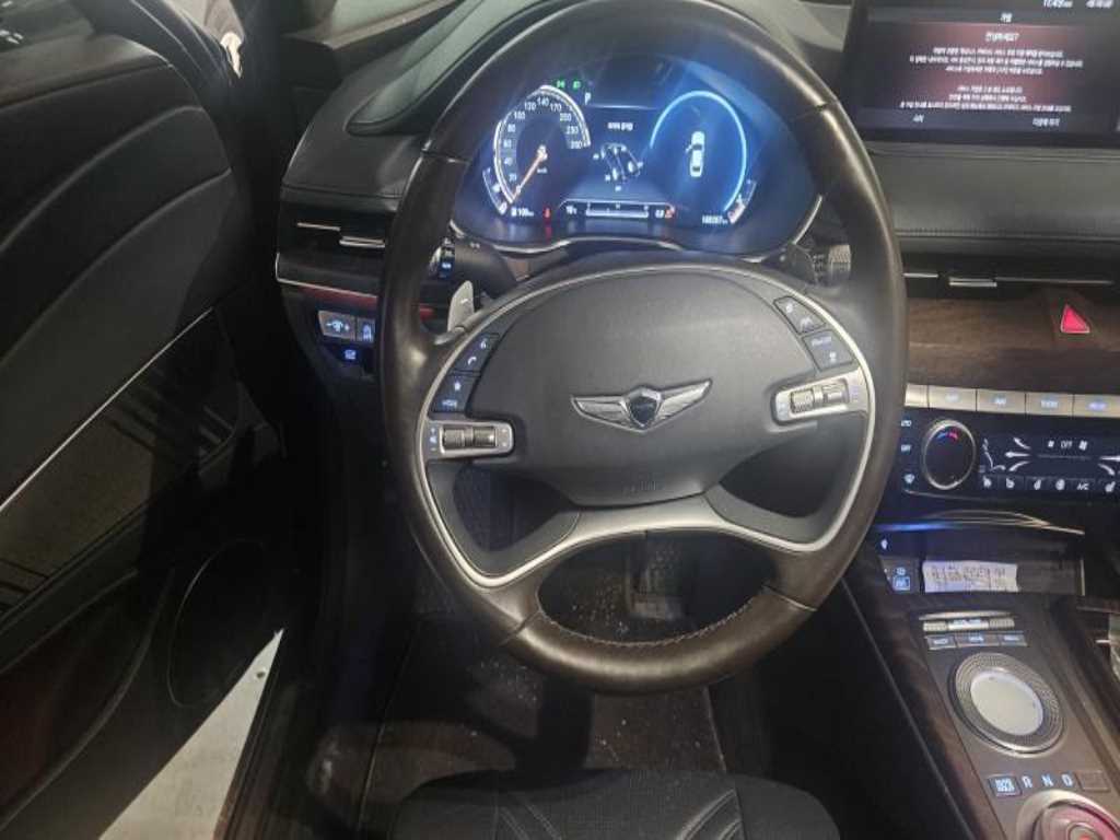 Genesis G80 - Vista 6