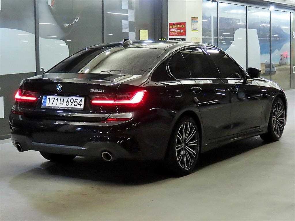 BMW 3 series - Vista 4