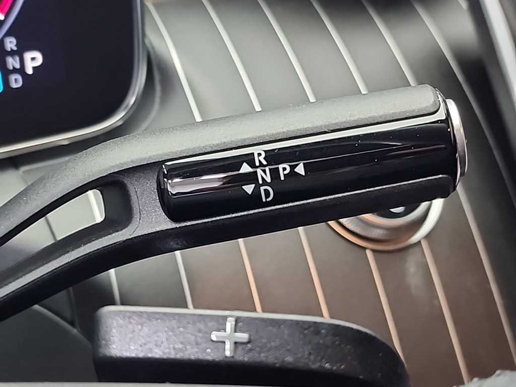 Mercedes Benz C Class - Vista 8