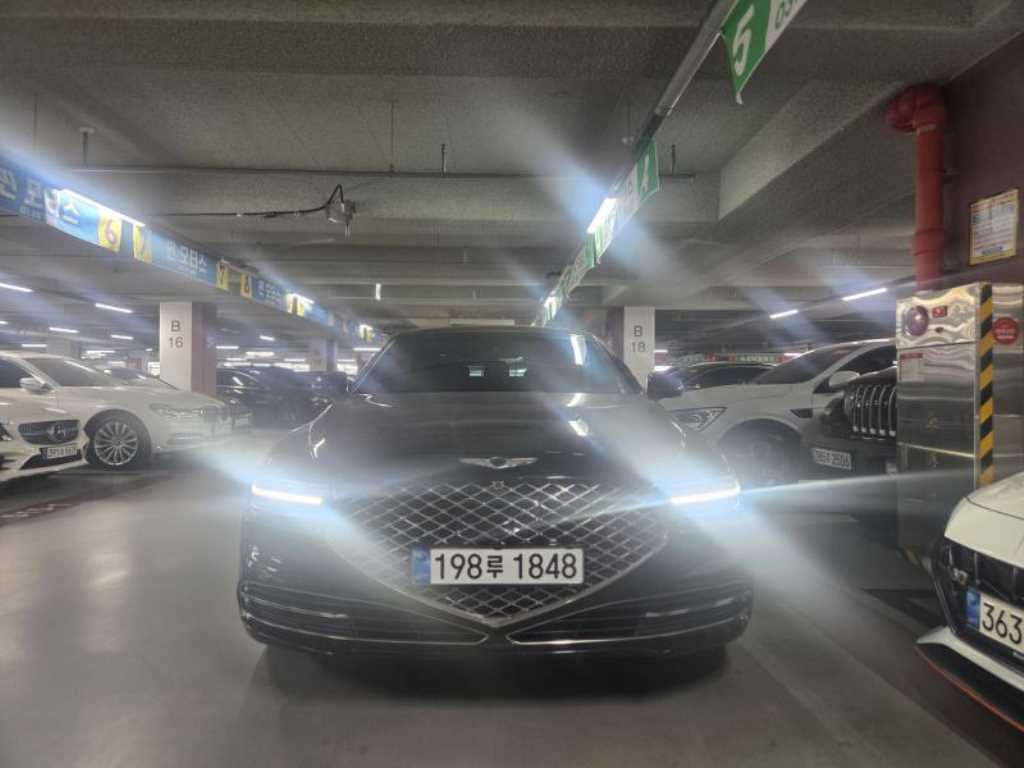 Genesis G90 - Vista 2