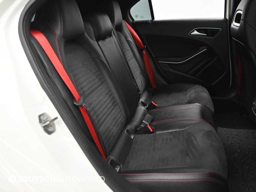 Mercedes Benz A Class - Vista 12