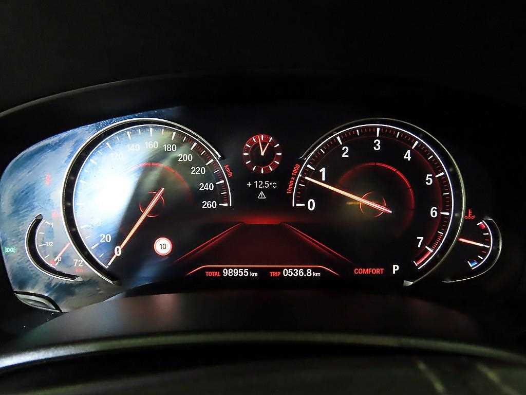 BMW 5 Series - Vista 9