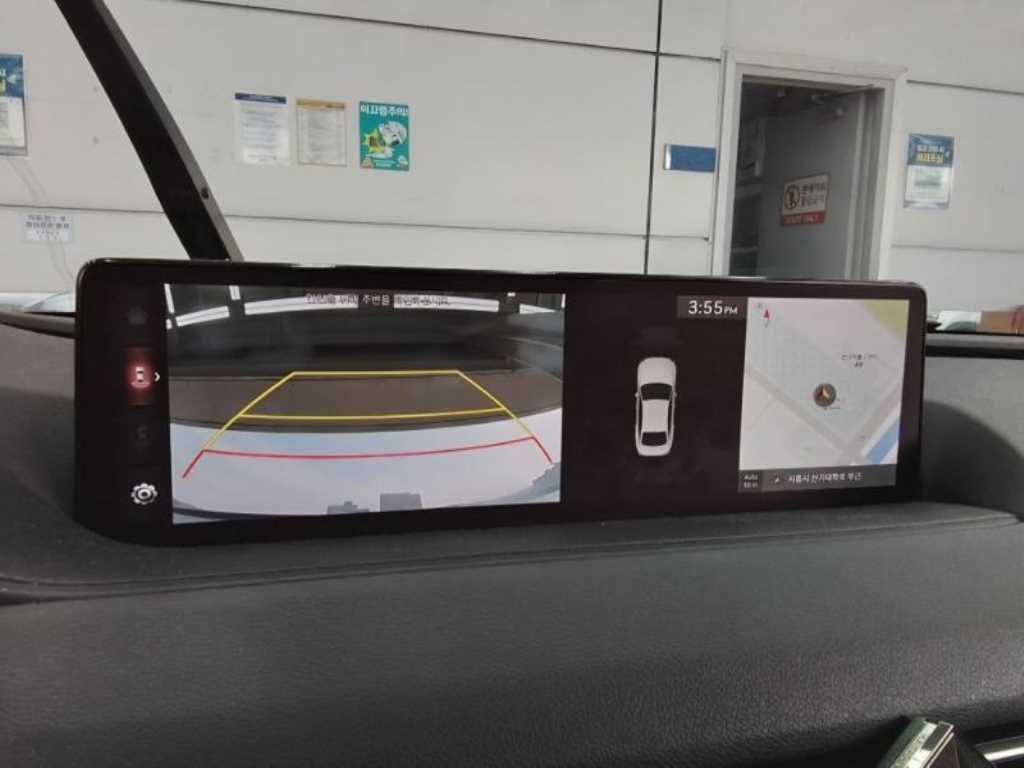 Genesis G80 - Vista 10