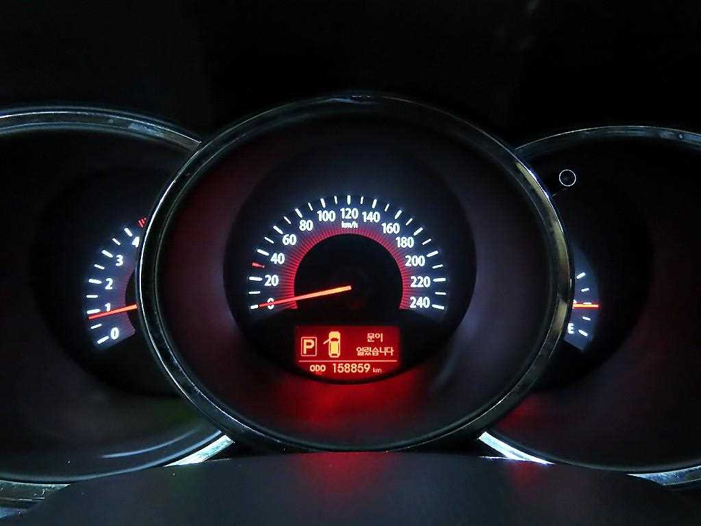 KIA Sorento - Vista 9