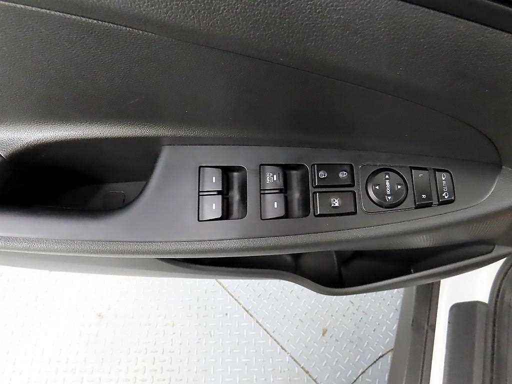 HYUNDAI Tucson - Vista 11