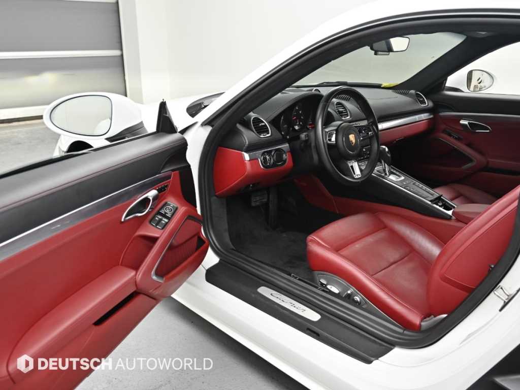 Porsche 718 - Vista 11