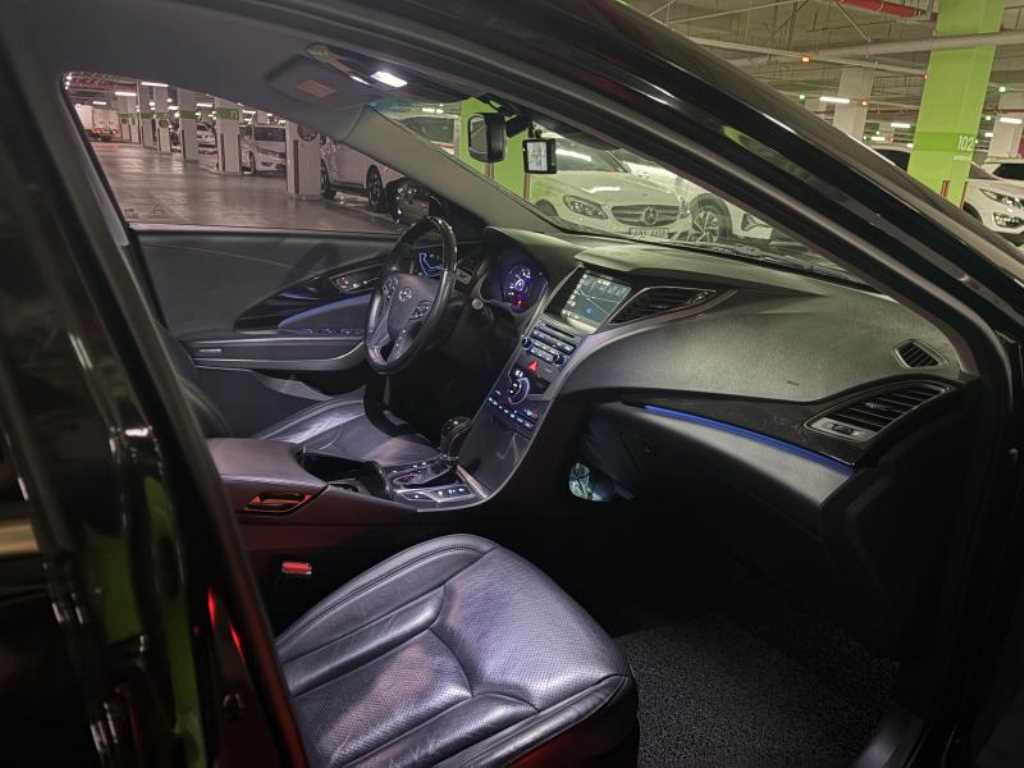 HYUNDAI Grandeur 2015 Negro - Importación desde Corea - HF Imports Iquique - Foto 16