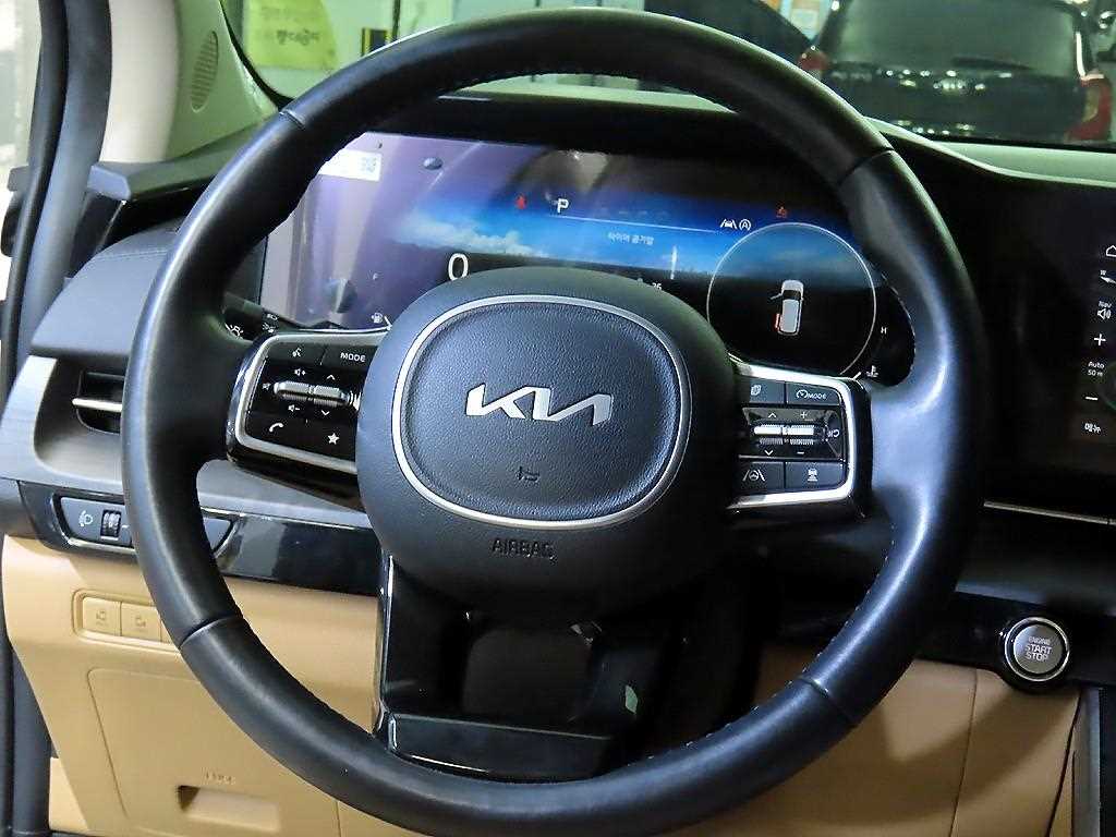 KIA Carnival 2022 the color of pearl - Importación desde Corea - HF Imports Iquique - Foto 13