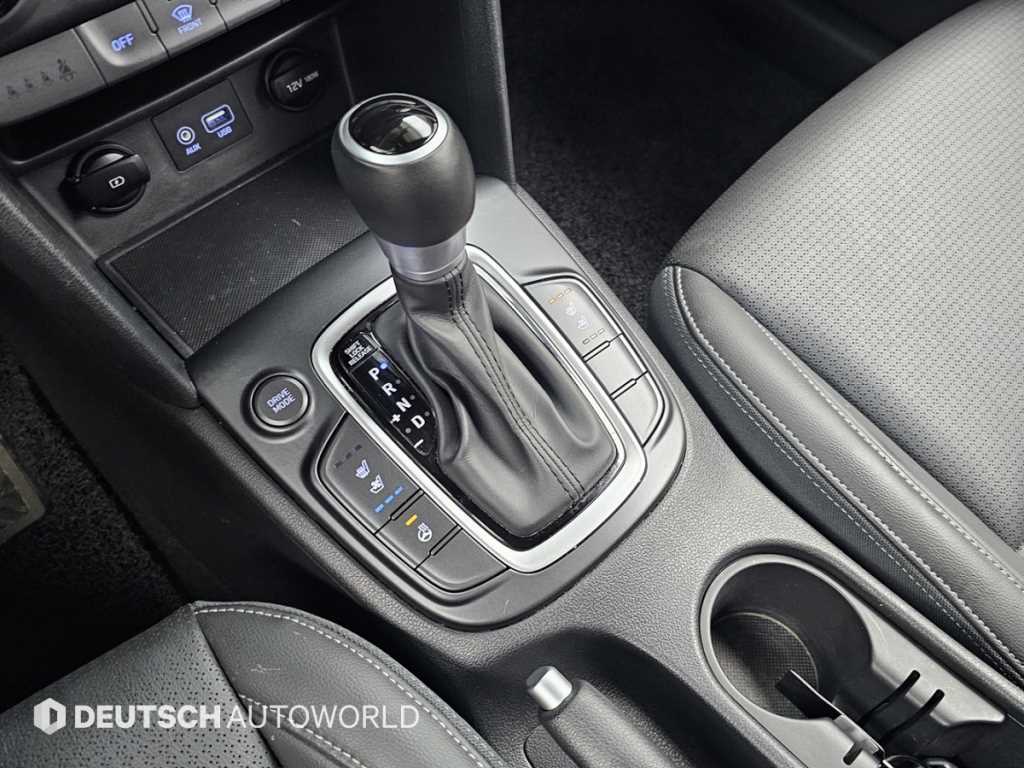 HYUNDAI Kona - Vista 9