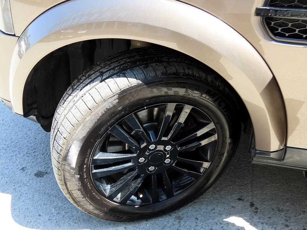 Land Rover Discovery 2014 Café - Importación desde Corea - HF Imports Iquique - Foto 20