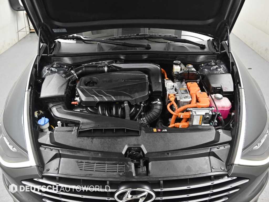 HYUNDAI Sonata - Vista 6