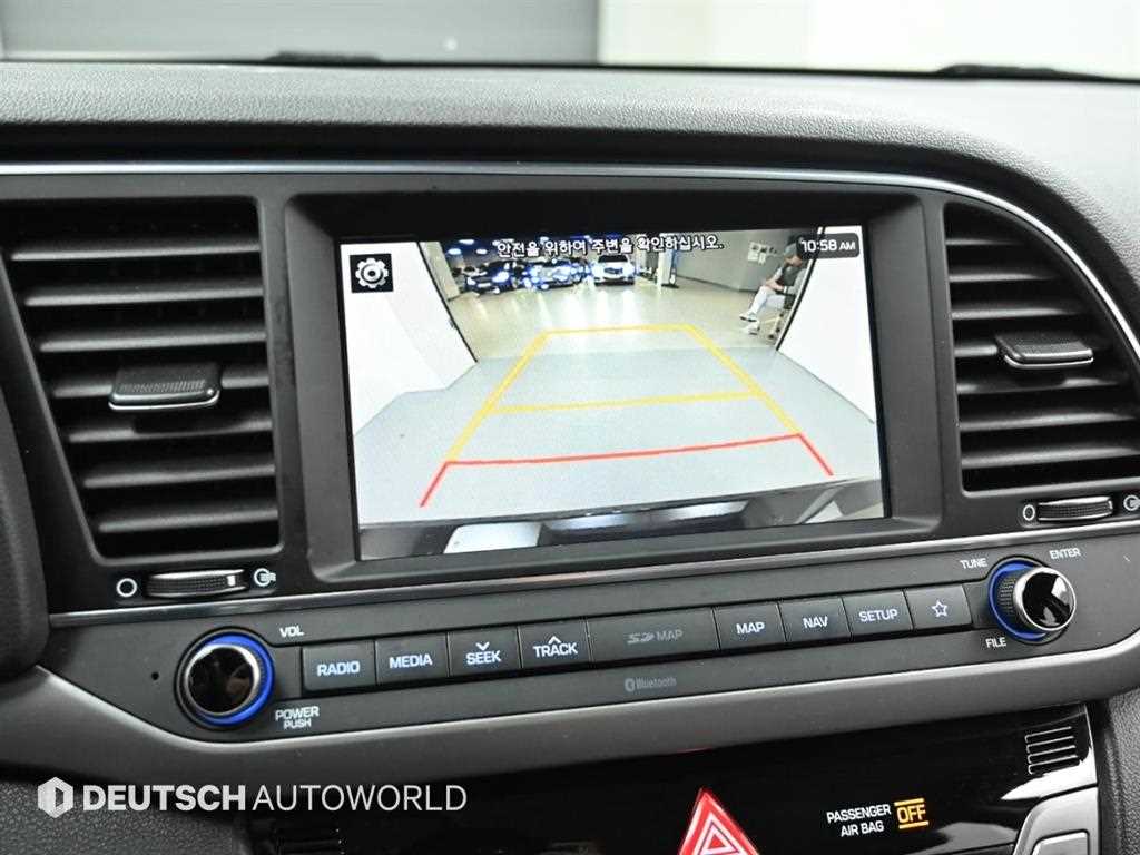 HYUNDAI Avante 2018 Negro - Importación desde Corea - HF Imports Iquique - Foto 15