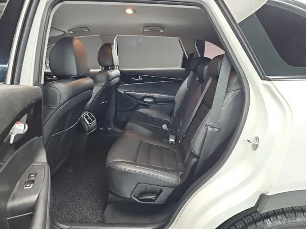 KIA Sorento 2019 Blanco - Importación desde Corea - HF Imports Iquique - Foto 19