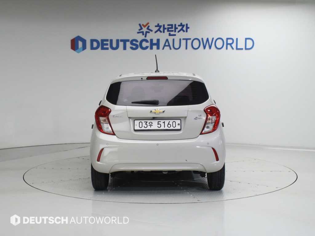 Chevrolet Spark - Vista 4