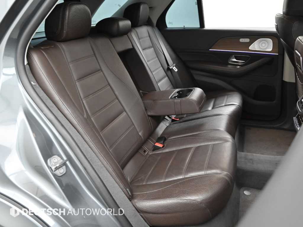 Mercedes Benz GLE Class - Vista 12