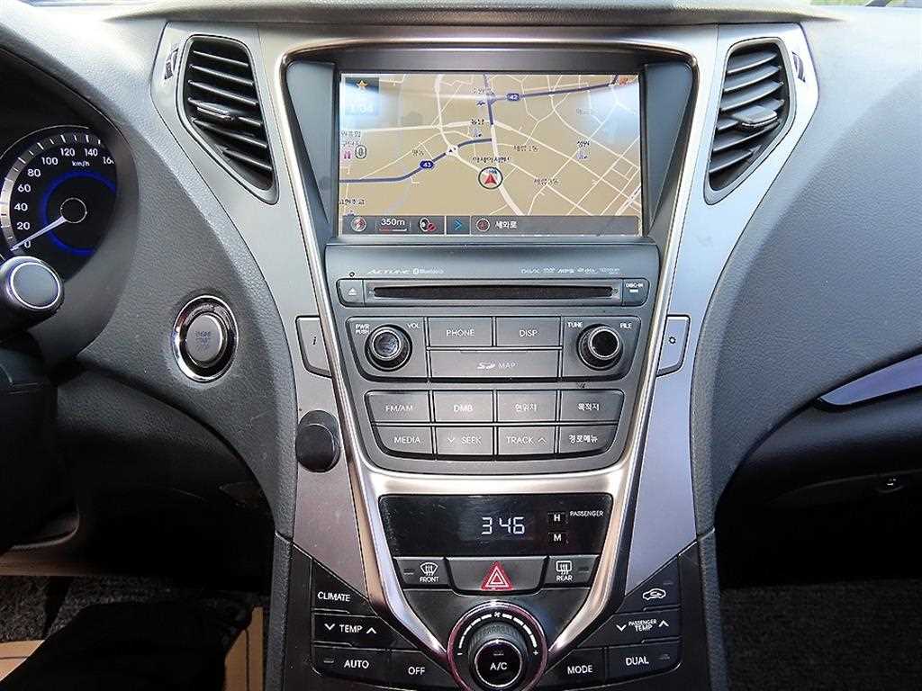 HYUNDAI Grandeur 2014 Negro - Importación desde Corea - HF Imports Iquique - Foto 13