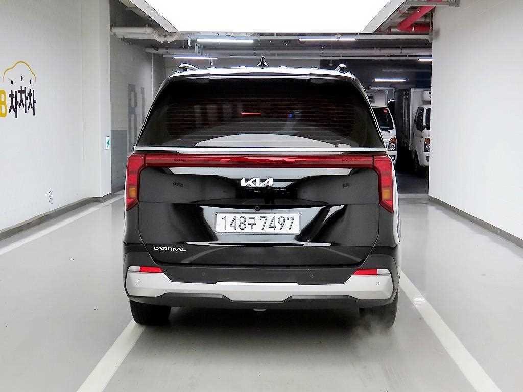 KIA Carnival - Vista 3