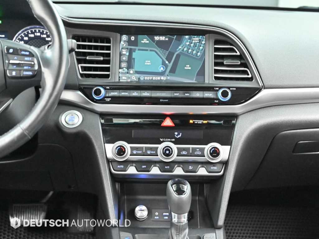 HYUNDAI Avante 2019 Blanco - Importación desde Corea - HF Imports Iquique - Foto 14