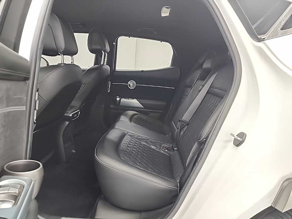 Genesis GV60 - Vista 12