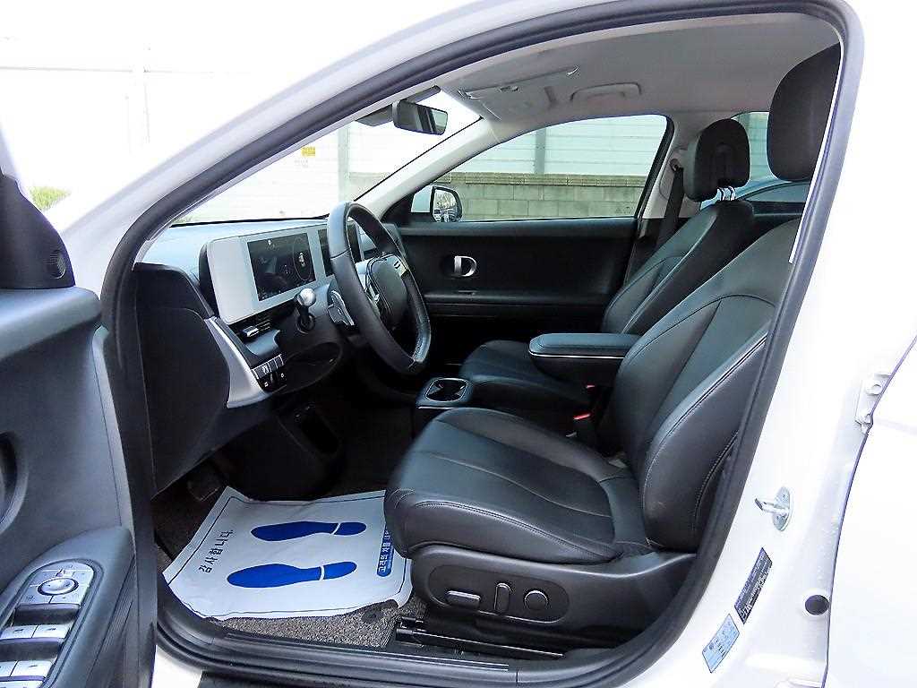 HYUNDAI Ioniq 5 - Vista 5