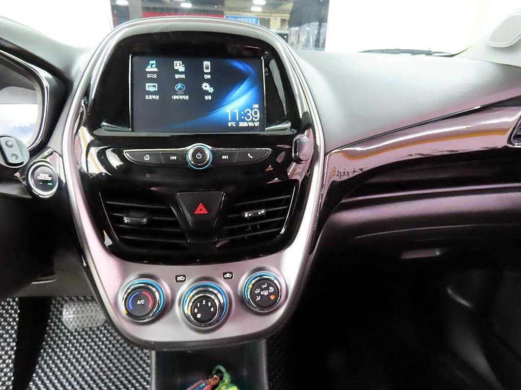 Chevrolet Spark 2017 the color of pearl - Importación desde Corea - HF Imports Iquique - Foto 14