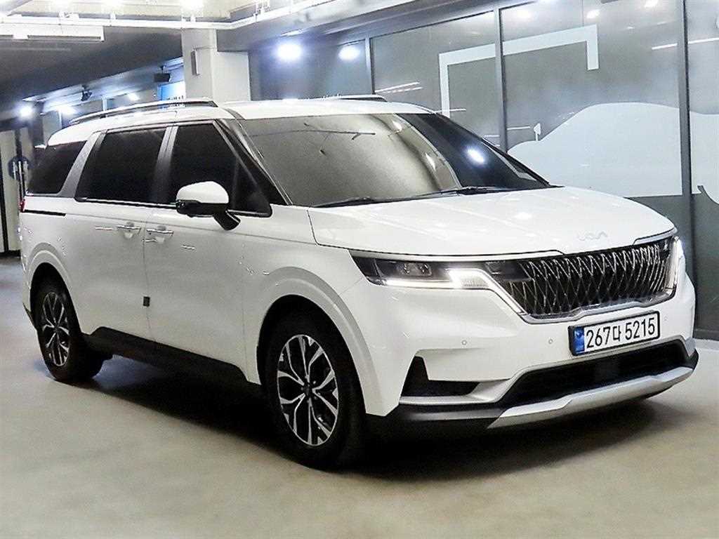 KIA Carnival 2022 the color of pearl - Importación desde Corea - HF Imports Iquique - Foto 1