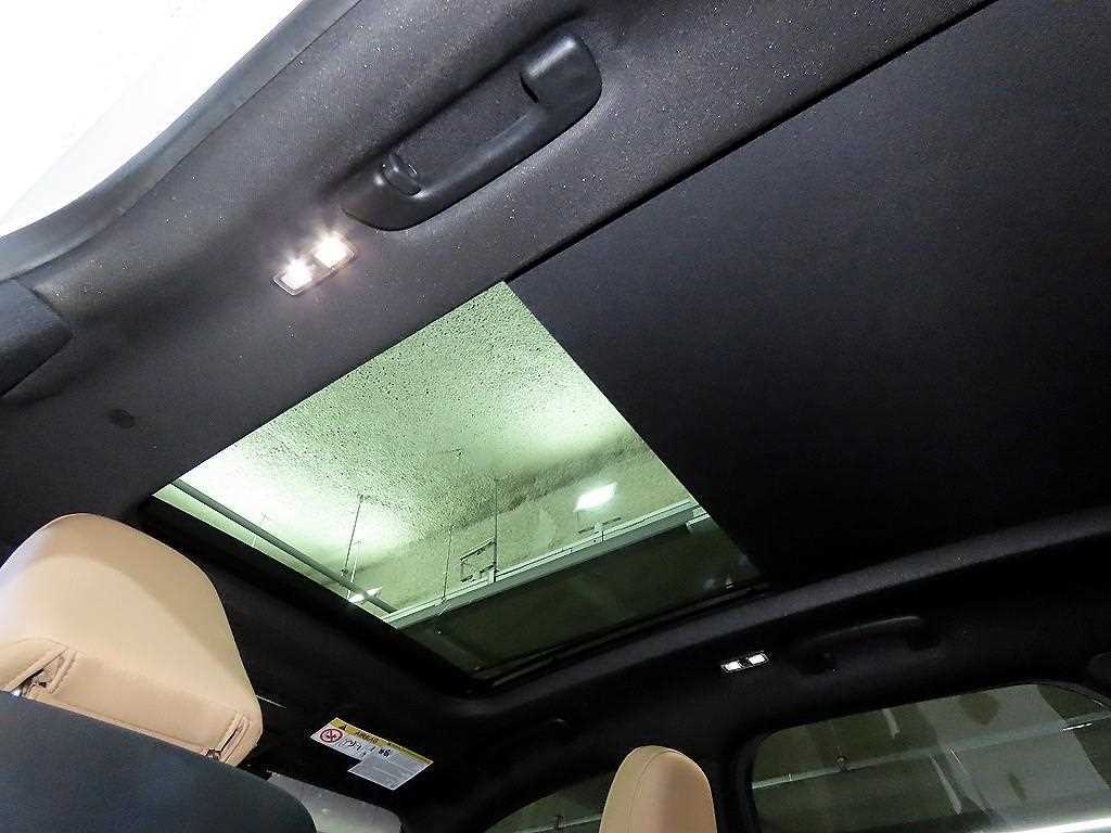 Lincoln Corsair 2021 Blanco - Importación desde Corea - HF Imports Iquique - Foto 16