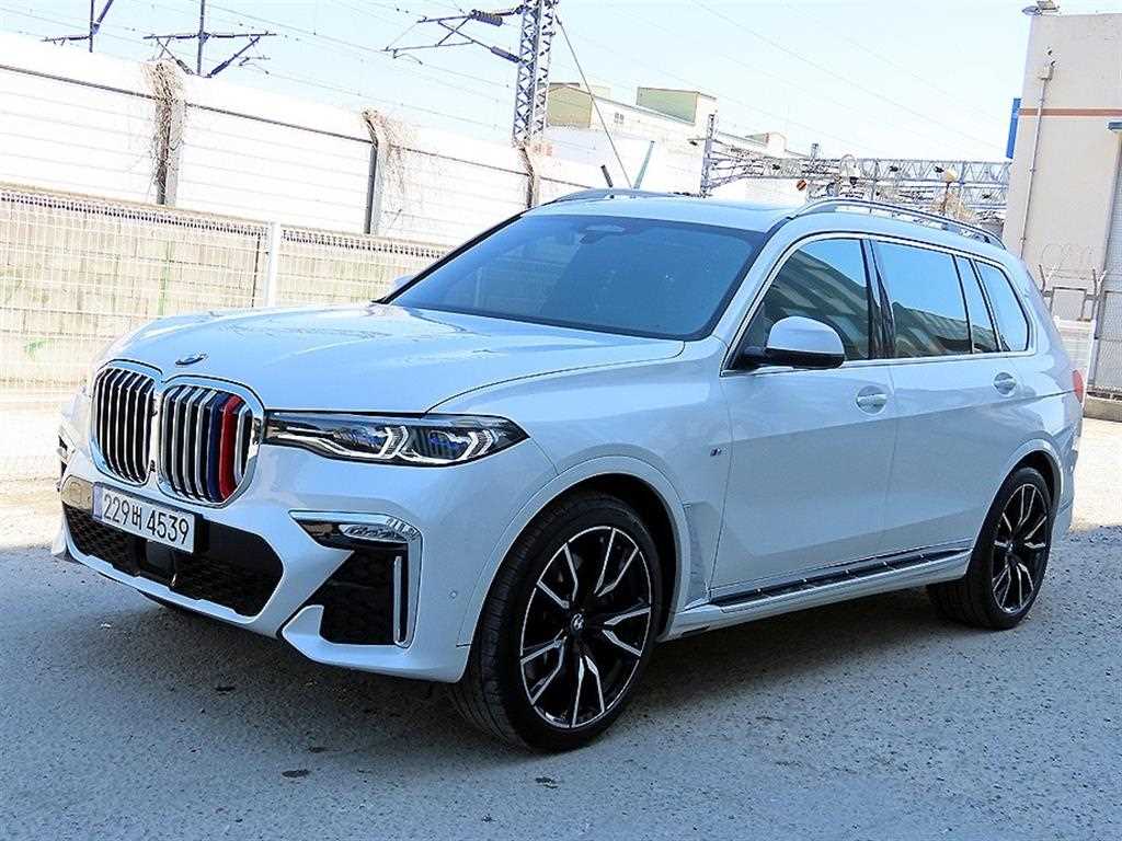 BMW X7 - Vista 2