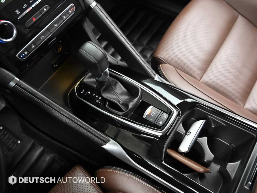 SAMSUNG QM6 - Vista 9