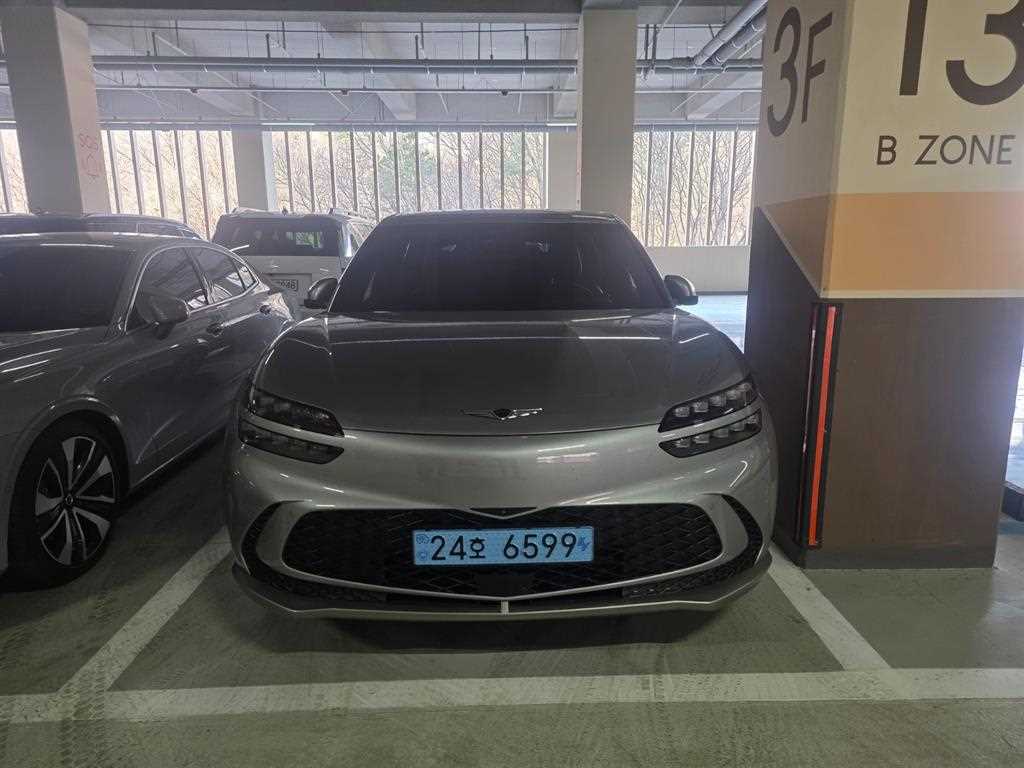 Genesis GV60 2022 Gris - Importación desde Corea - HF Imports Iquique - Foto 1