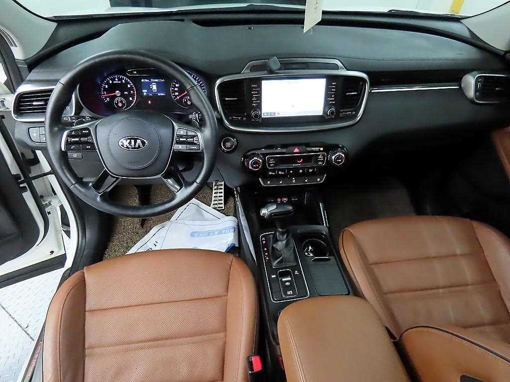 KIA Sorento - Vista 7